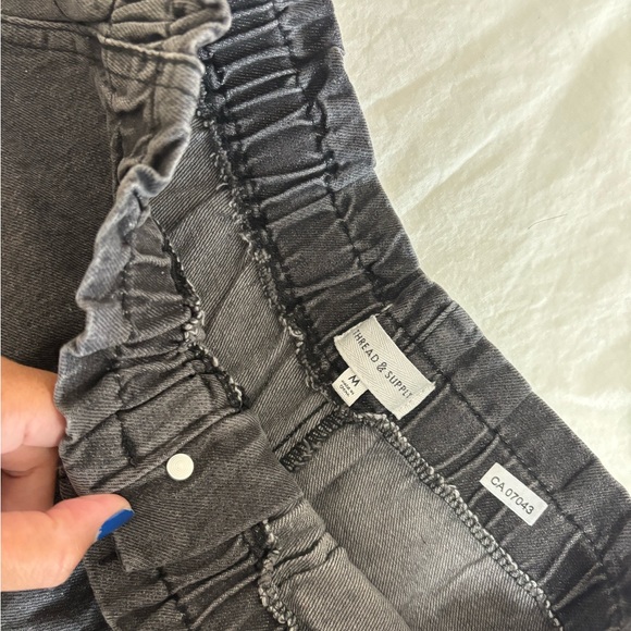 Thread and Supply Shorts - Picture 3 of 3